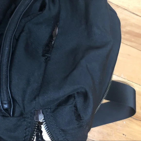 Zara | Puffer Backpack - Picture 5 of 6